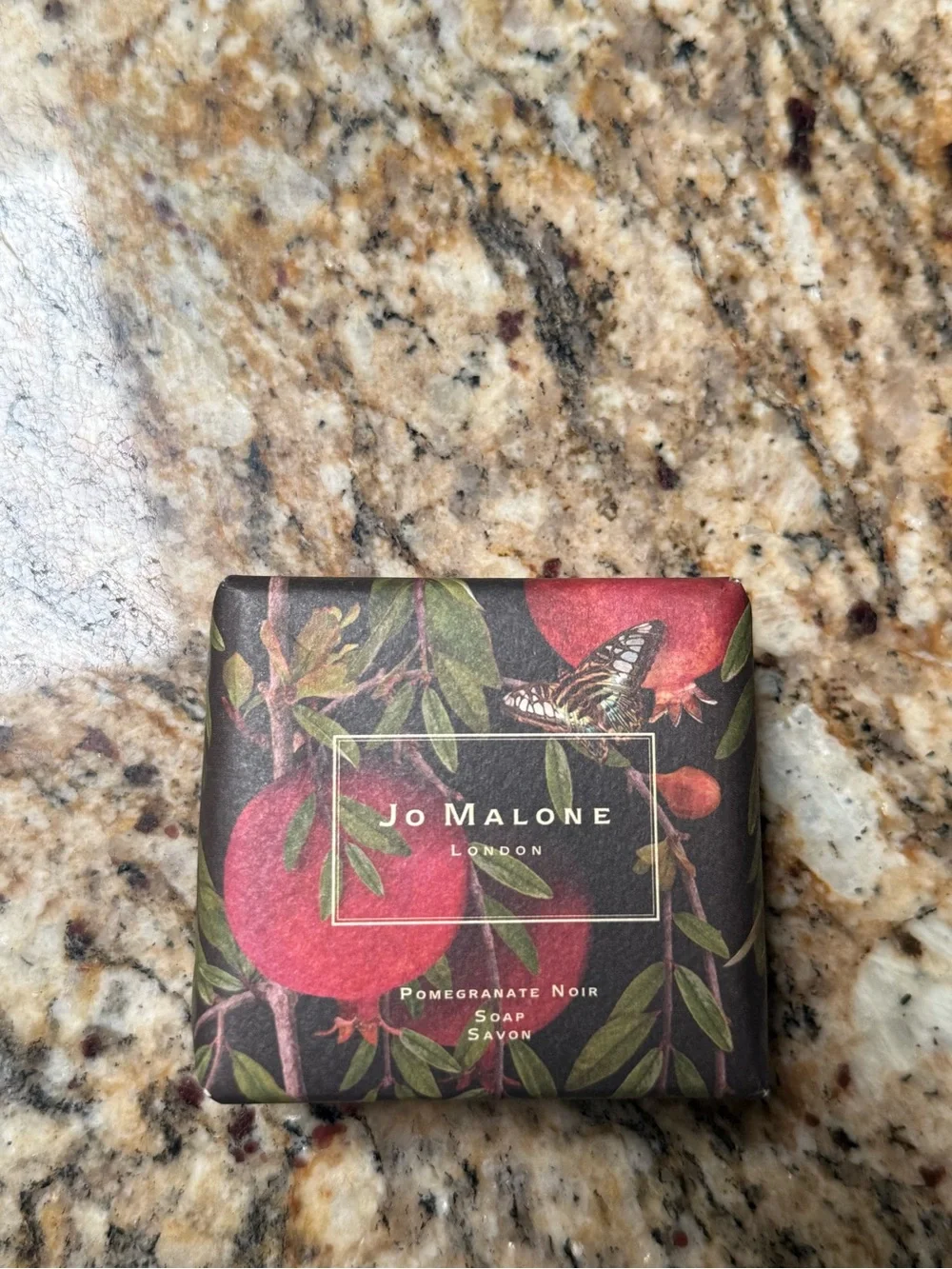 Jo Malone London Pomegranate Noir - Picture 2 of 3